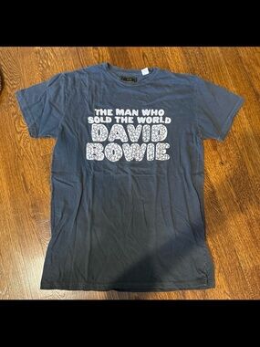Retrobrand Women’s David Bowie T-shirt Size Small